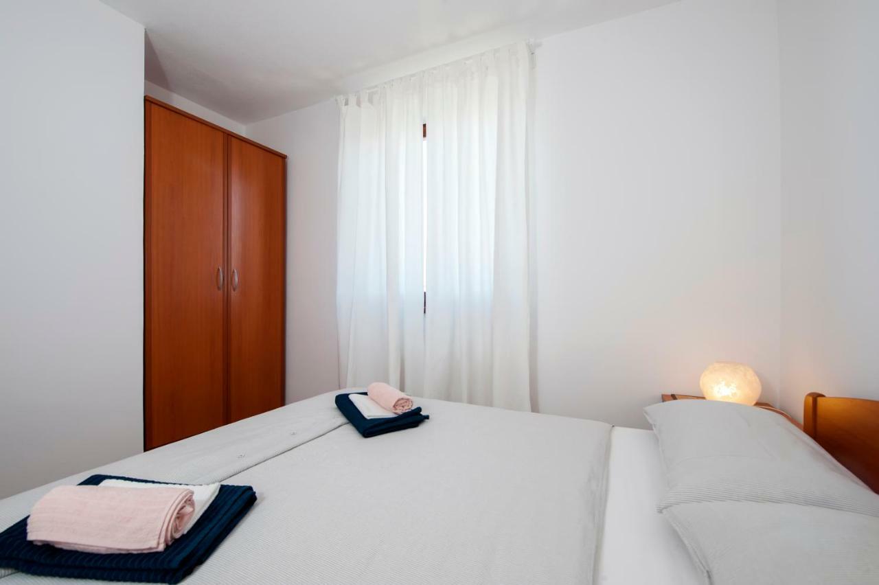 רוביני Apartment Thalassa מראה חיצוני תמונה