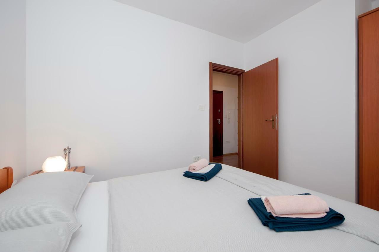 רוביני Apartment Thalassa מראה חיצוני תמונה