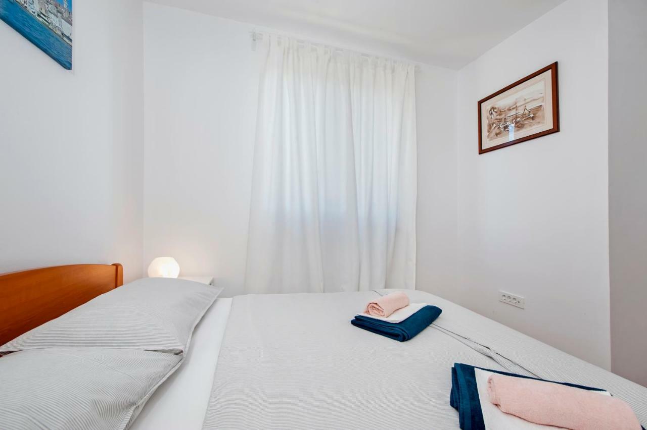רוביני Apartment Thalassa מראה חיצוני תמונה