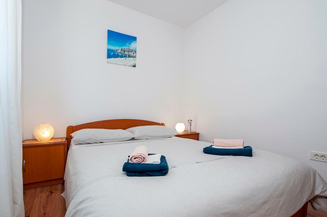 רוביני Apartment Thalassa מראה חיצוני תמונה