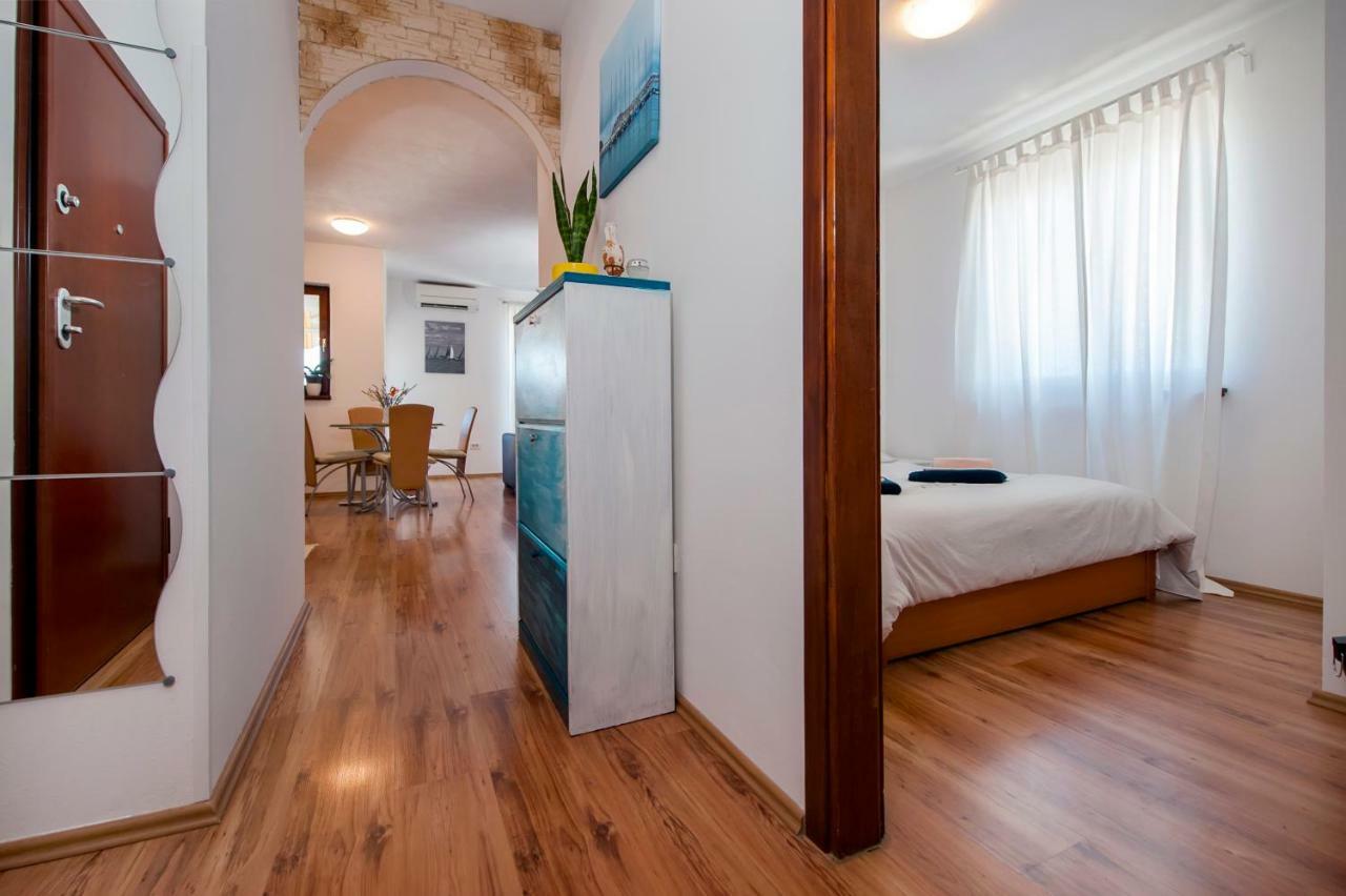 רוביני Apartment Thalassa מראה חיצוני תמונה